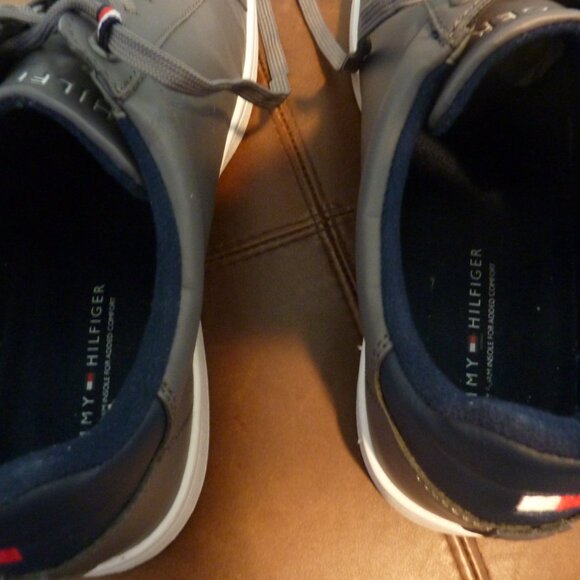 Tommy Hilfiger Gray Sneakers Men's US Size 12 - Picture 9 of 11